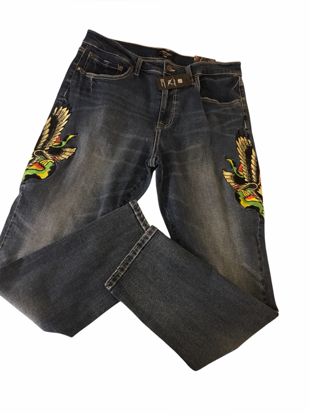 ED HARDY MENS DENIM JEANS NWT medium blue denim size 36 embroidered